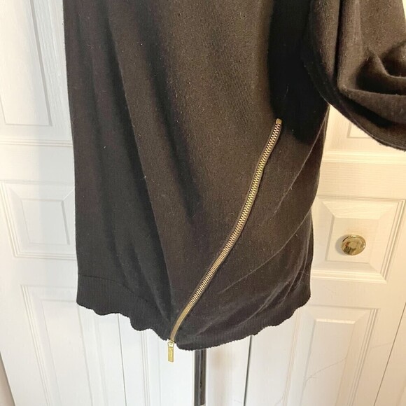 Michael Kors V Neck Cotton Angora Dual Side Gold Zippers Long Sleeve Sweater - Picture 9 of 13